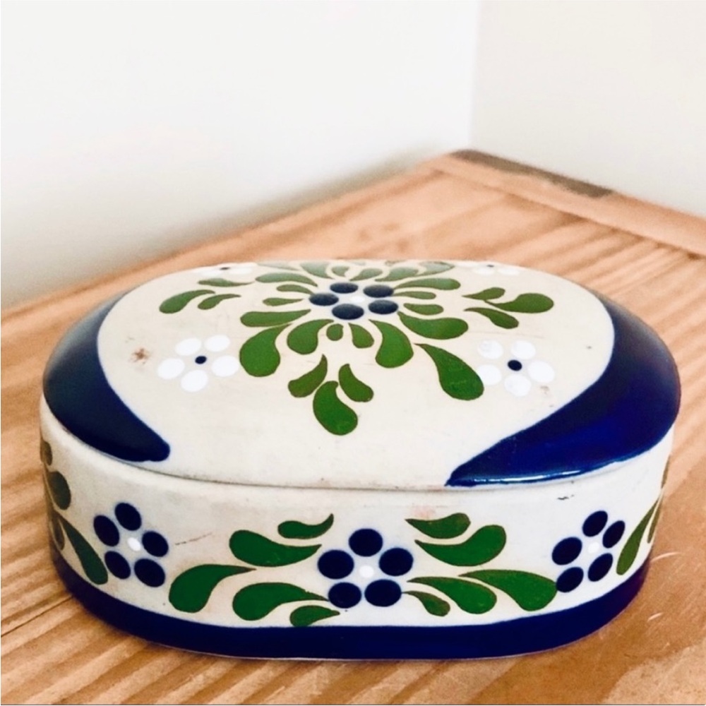 VTG Mexican Pottery Painted Floral Trinket Box